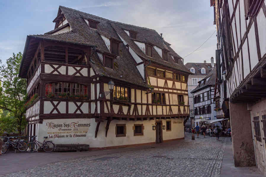 Francia - Alsacia 061 - Estrasburgo.jpg